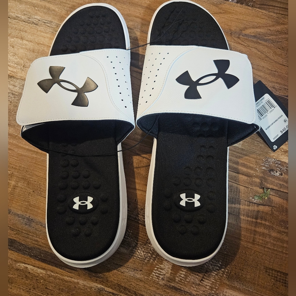 UNDER ARMOUR MEN'S IGNITE PRO SLIDES/SANDALS: WHITE/BLACK: NEW WITH TAGS: SZ 16